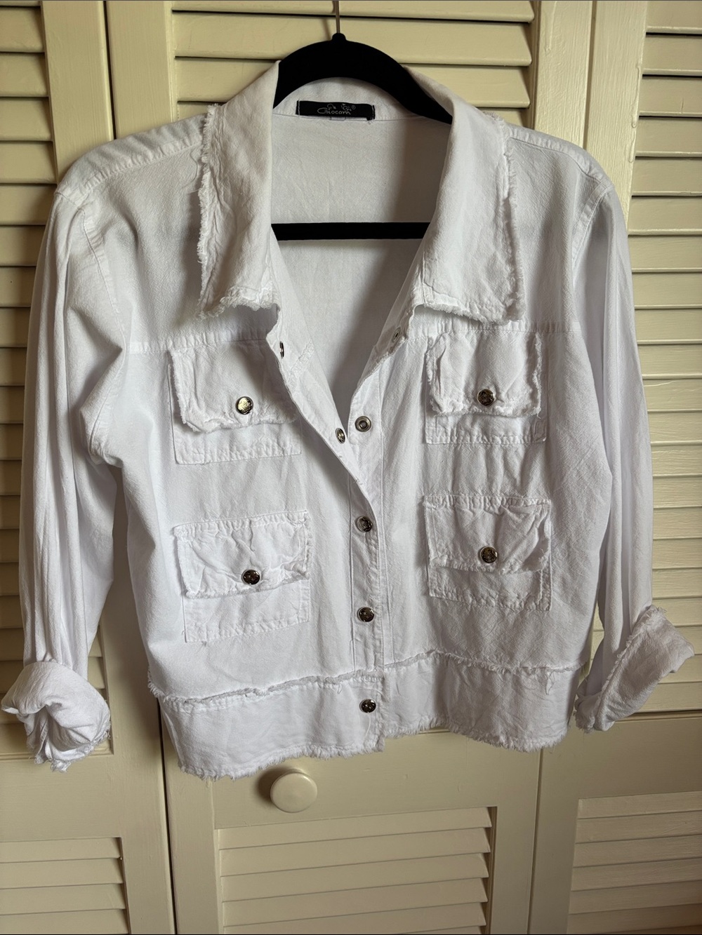 White snap Front Utility Jacket with Patch Pockets
